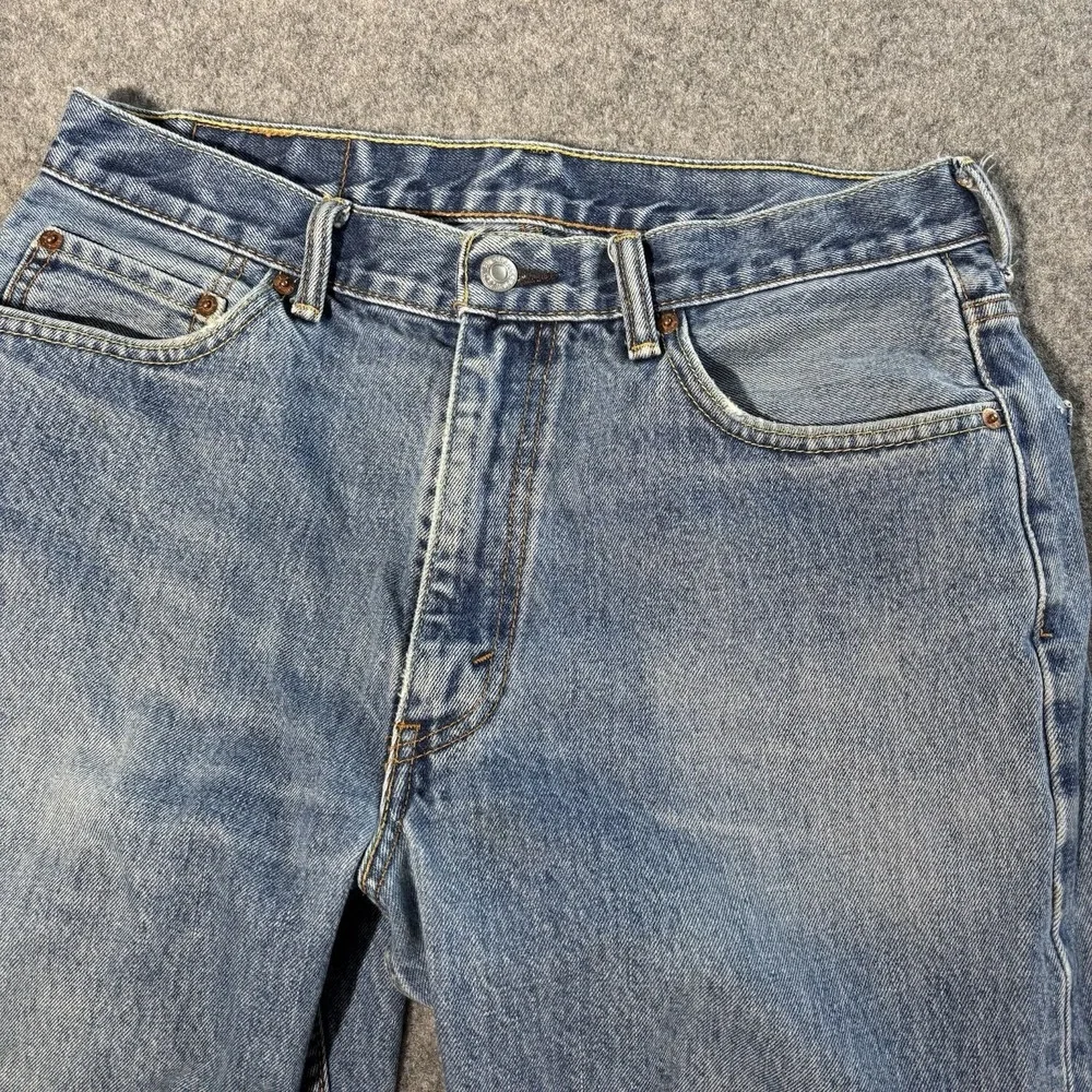 Levis tag size